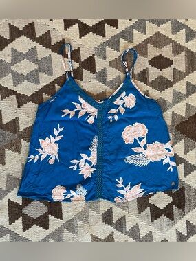 Roxy floral tank